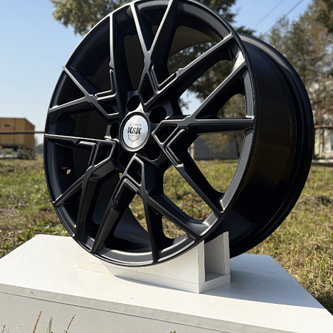 Вудроф (КС1044) 7.000xR18 5x114.3 DIA60.1 ET35 Мэт Вудроф (КС1044) 7.000xR18 5x114.3 DIA60.1 ET35 Мэт