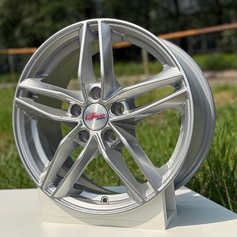 Moskva (КС689) 6.500xR16 5x110 DIA65.1 ET37 Блэк Джек Moskva (КС689) 6.500xR16 5x110 DIA65.1 ET37 Блэк Джек