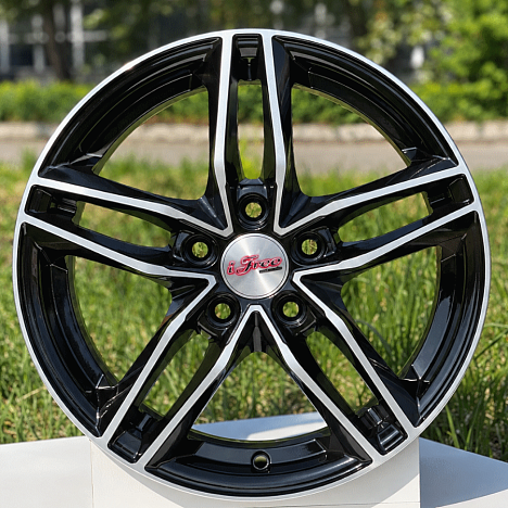 Moskva (КС689) 6.500xR16 5x114.3 DIA66.1 ET40 Блэк Джек